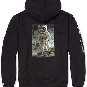 Met Museum Champion hoodie sweatshirt Apollo moon landing photography